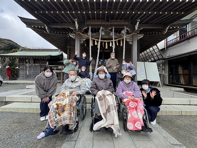 新年の挨拶に行ってきました